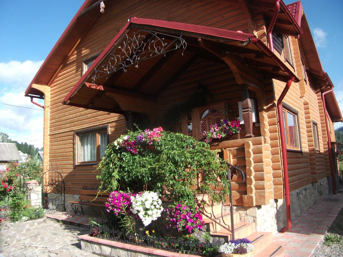 Hotel Karpatskyi Gomin Worochta Exterior foto